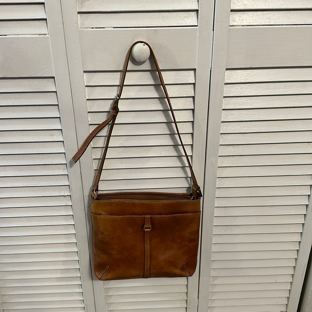 Etienne Aigner small genuine leather cross body